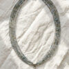 Collar artesanal con dije en plata y piedras naturales de labradorita
