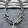 Collar artesanal de estilo elegante de piedras naturales en labradorita